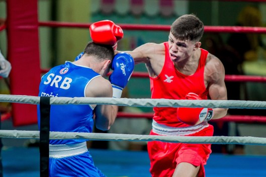 42640094_623051378096972_1900272795095400448_o