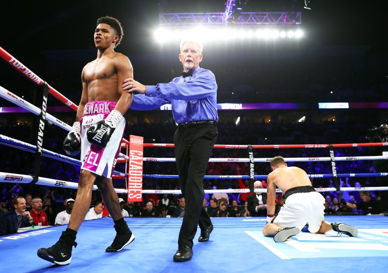 Shakur_Stevenson_vs_Viorel_Simion_knockdown-770x541