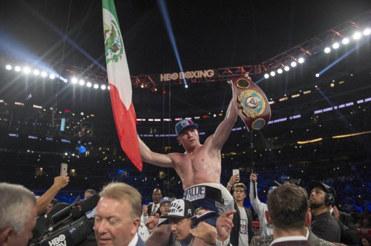 canelo-alvarez-wins-wbo-light-middleweight-championship-besting-liam-smith
