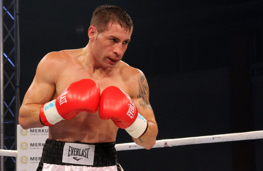 BOX - INVINCIBILII 6