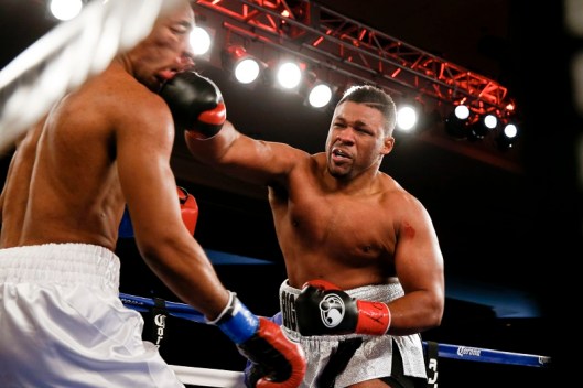Jarrell Miller vs Donovan Dennis
